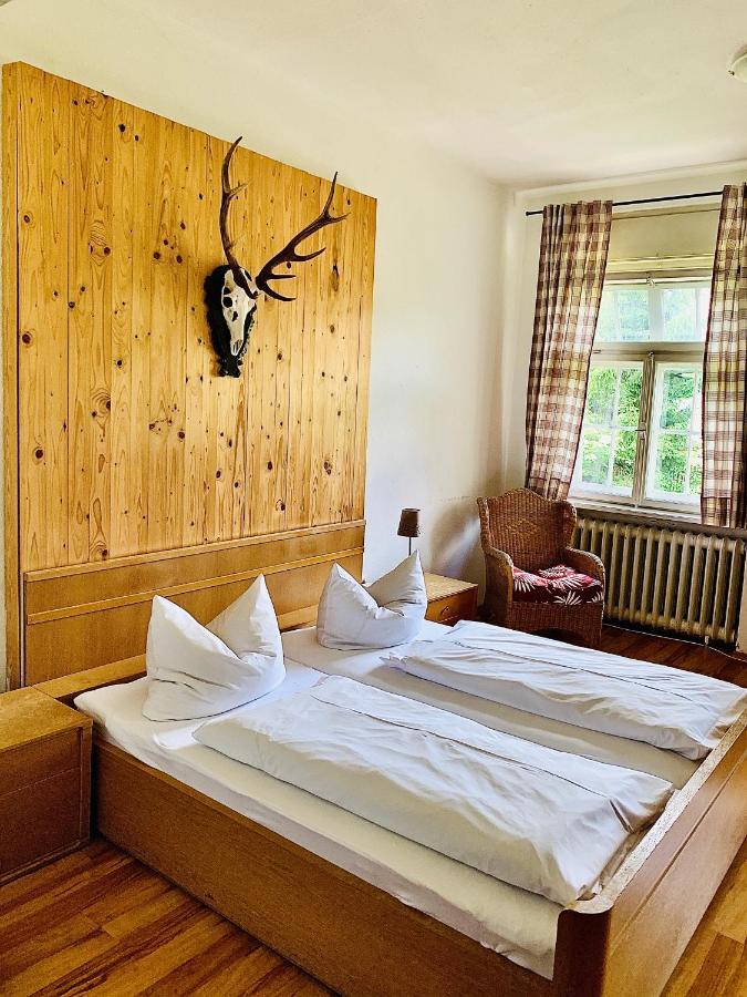 Gaestehaus Hohe Tannen Гармиш-Партенкирхен Екстериор снимка